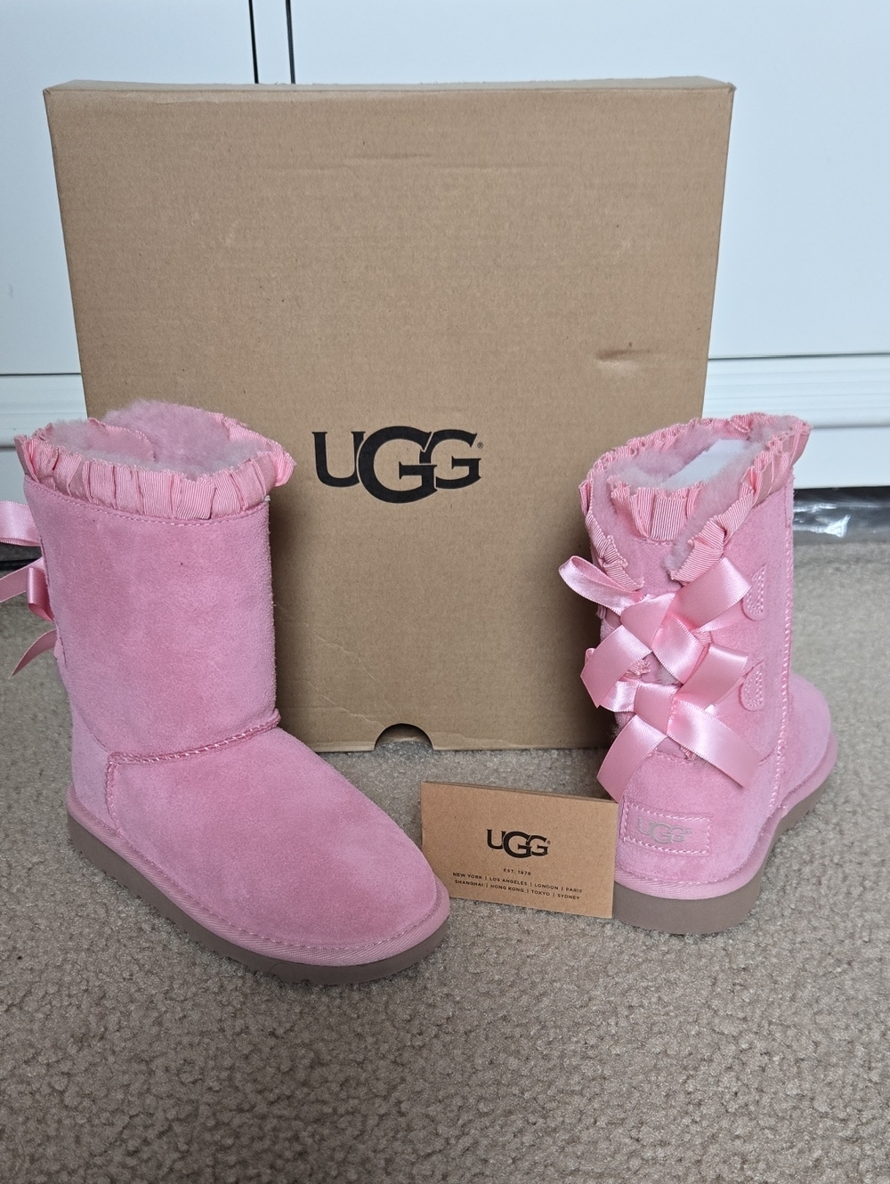 NEW UGG Kids Bailey Bow II Ruffles Pink Suede Bow Back Short Boots Size 12
